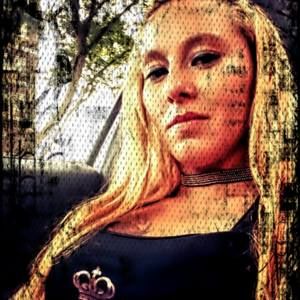 Meet your Posher, Felicia